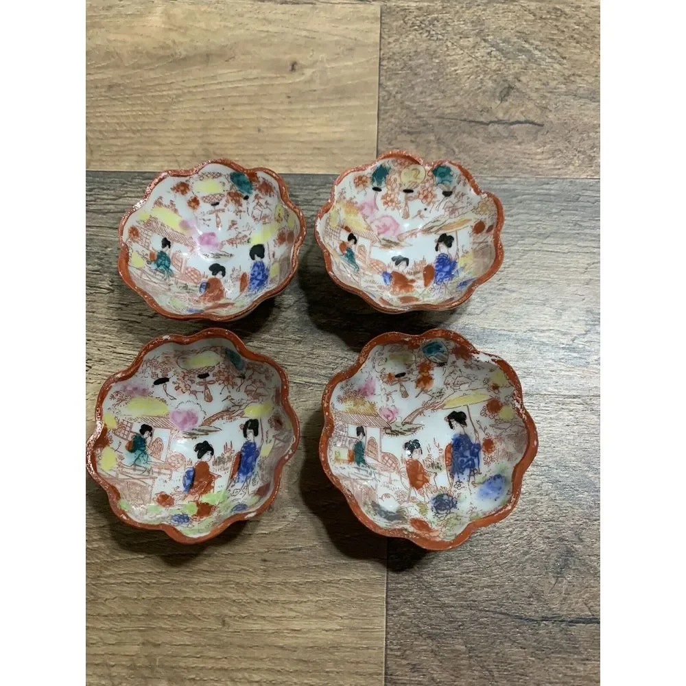 Vintage Japanese Porcelain Figural Bowls 3-Footed‎ Set of 4